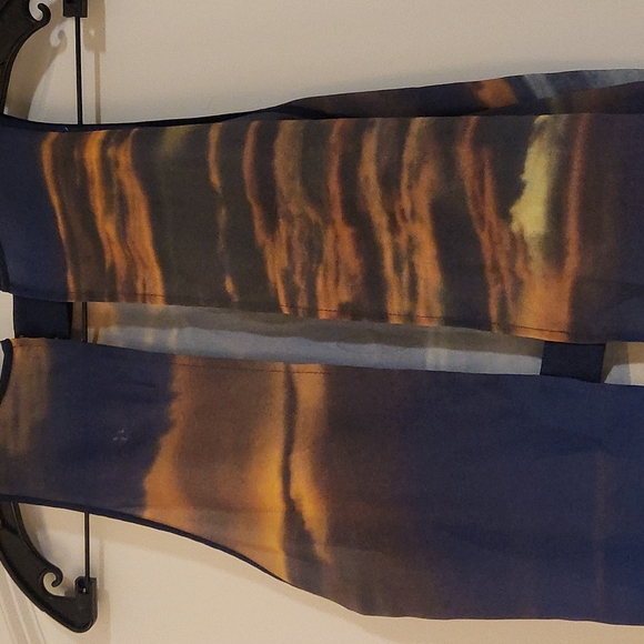 Clover Canyon sleeveless print top - Picture 6 of 6